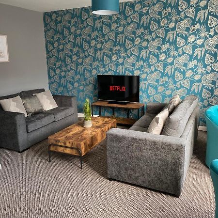 Blackpool Sleepover Apartment 4 Free Parking Sleeps 6 מראה חיצוני תמונה